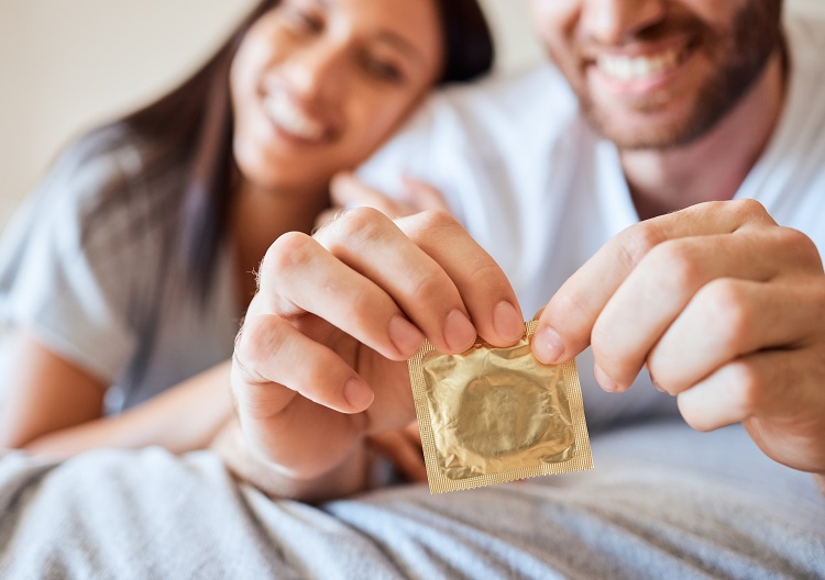 HIV Protection Made Simple: Condoms for Love and Hookups